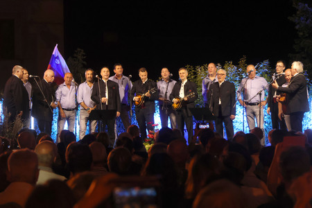 KONCERT POD ZVEZDAMI  KLAPI GALEB IN SOLINAR 26 FOTO LJUBO VUKELIČ